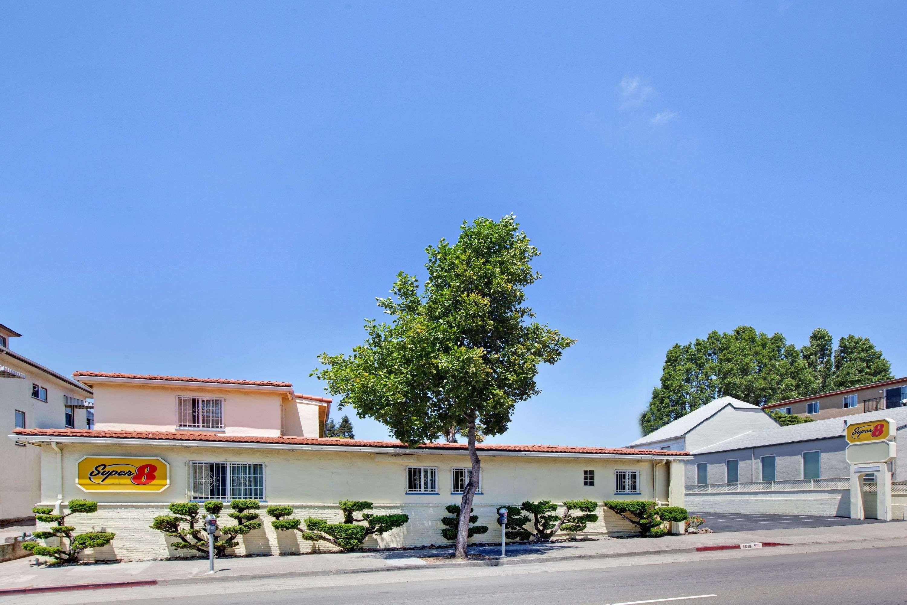 Super 8 By Wyndham Berkeley Motel Kültér fotó